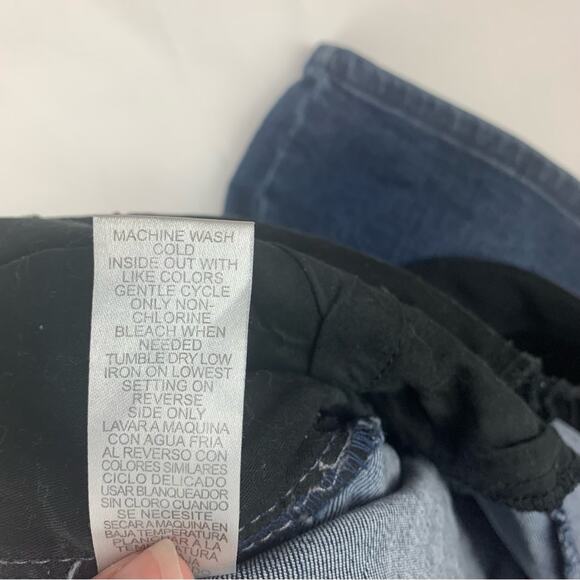 Democracy women's size 16 W Blue Relaxed Fit Jean Shorts slimming pull on - Picture 6 of 9